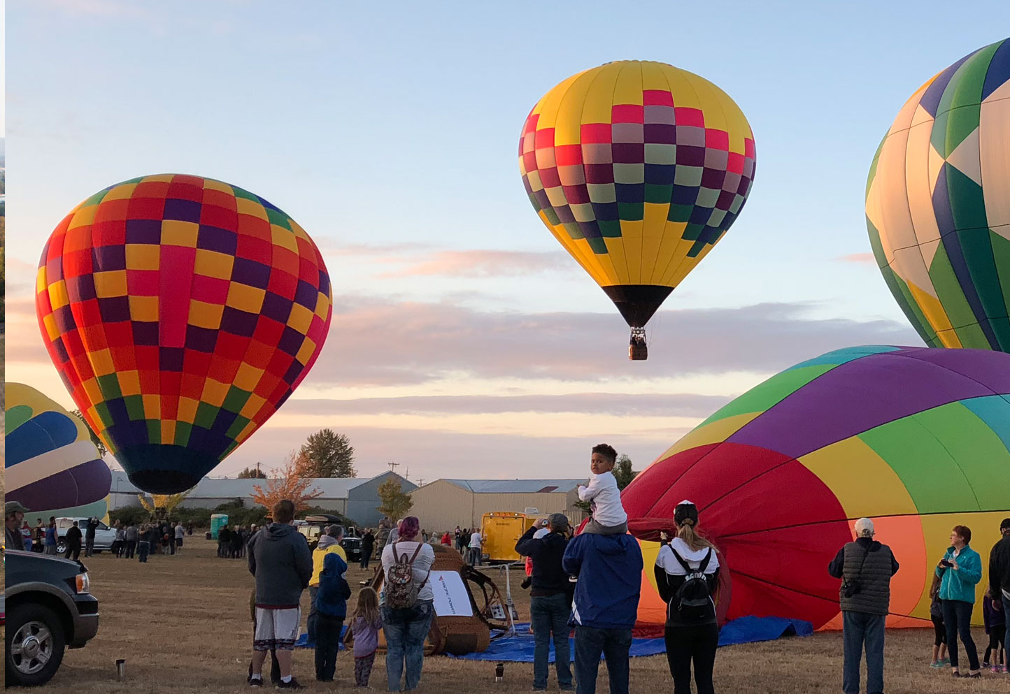 feature balloon1